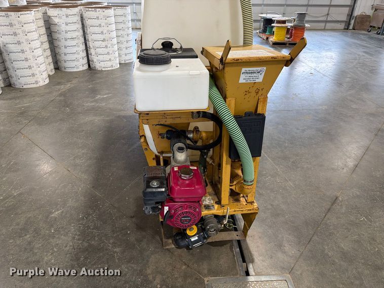 image for item EA0414 Vermeer ST500 fluid mixing system