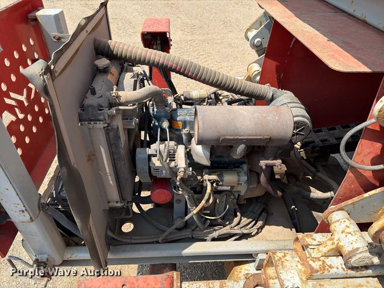 image for item EA0415 2003 Skyjack SJ7135 scissor lift