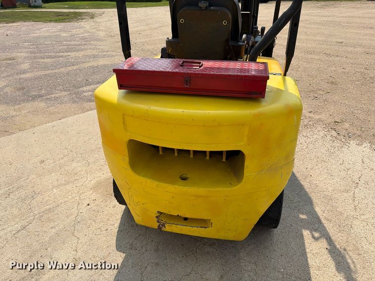 image for item EA0423 2001 Daewoo D30S-3 forklift
