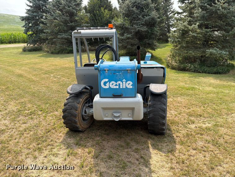 image for item EA0424 2006 Genie GTH-5519 telehandler