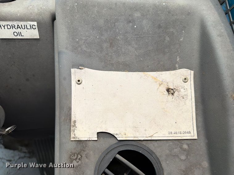 image for item EA0424 2006 Genie GTH-5519 telehandler