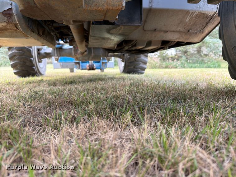 image for item EA0424 2006 Genie GTH-5519 telehandler