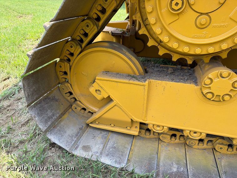 image for item EA0432 1991 Caterpillar D4H dozer