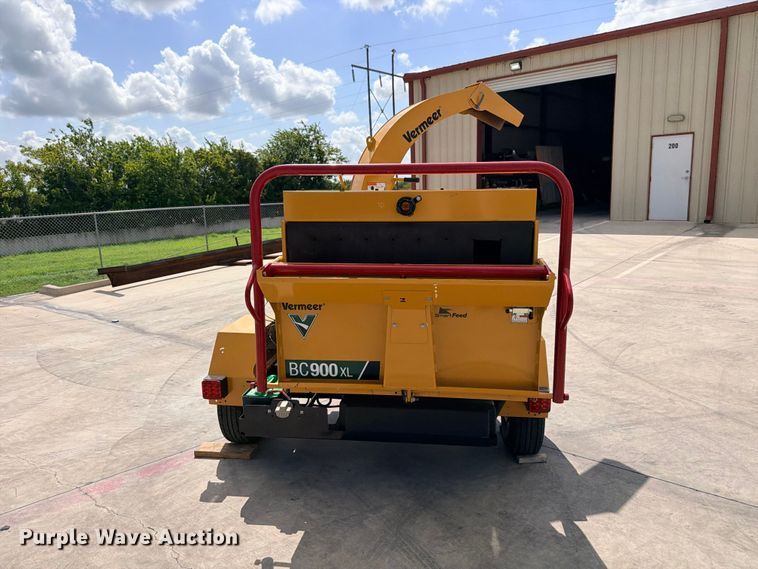 image for item ED5466 2025 Vermeer BC900XL wood chipper