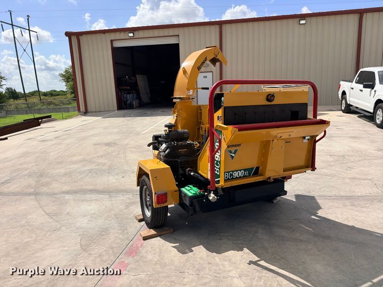image for item ED5466 2025 Vermeer BC900XL wood chipper