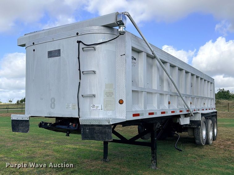image for item ED5472 1998 Travis S-96 end dump trailer