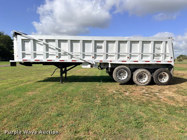 image for item ED5472 1998 Travis S-96 end dump trailer
