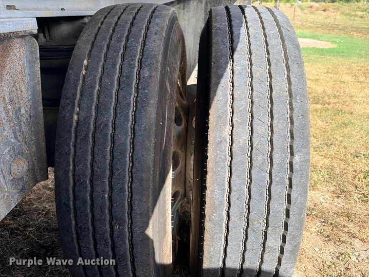 image for item ED5472 1998 Travis S-96 end dump trailer