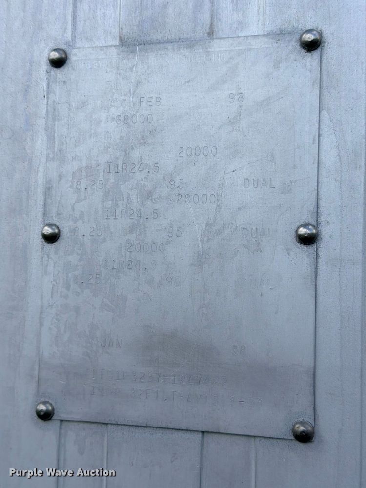 image for item ED5472 1998 Travis S-96 end dump trailer