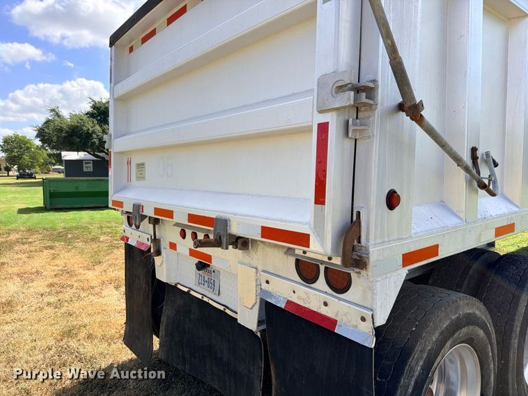 image for item ED5473 2004 Eaglerock end dump pup trailer