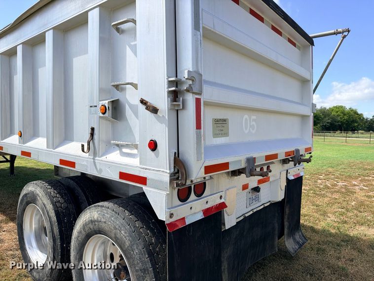 image for item ED5473 2004 Eaglerock end dump pup trailer