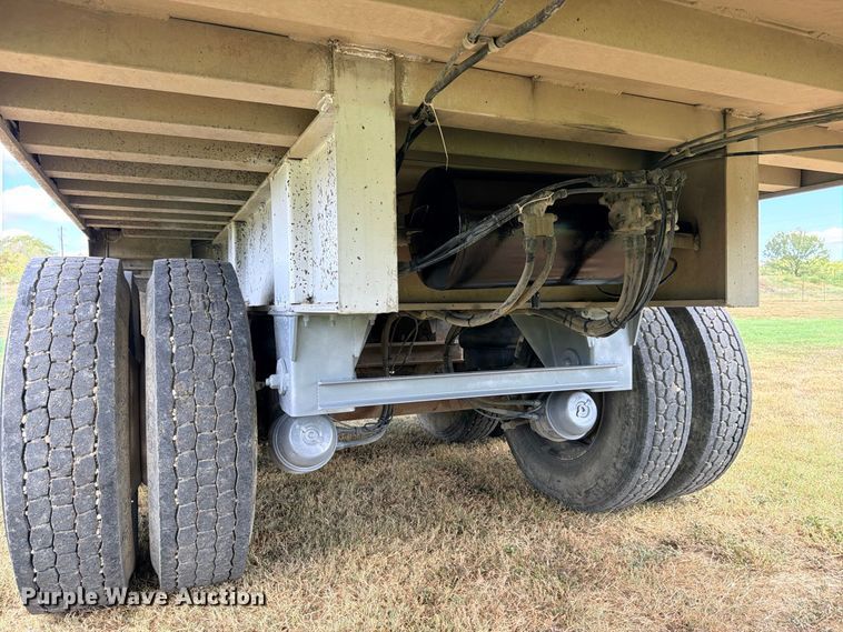 image for item ED5473 2004 Eaglerock end dump pup trailer