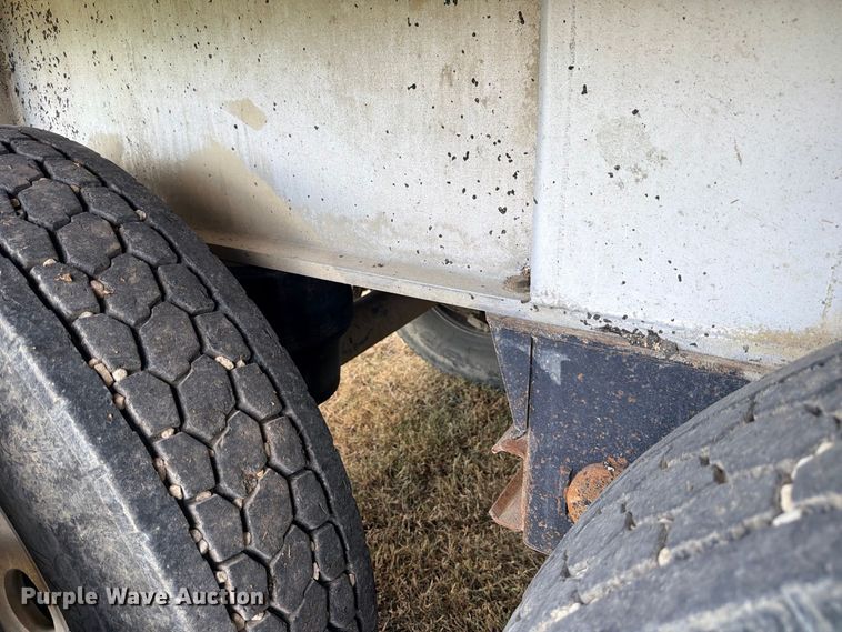 image for item ED5473 2004 Eaglerock end dump pup trailer