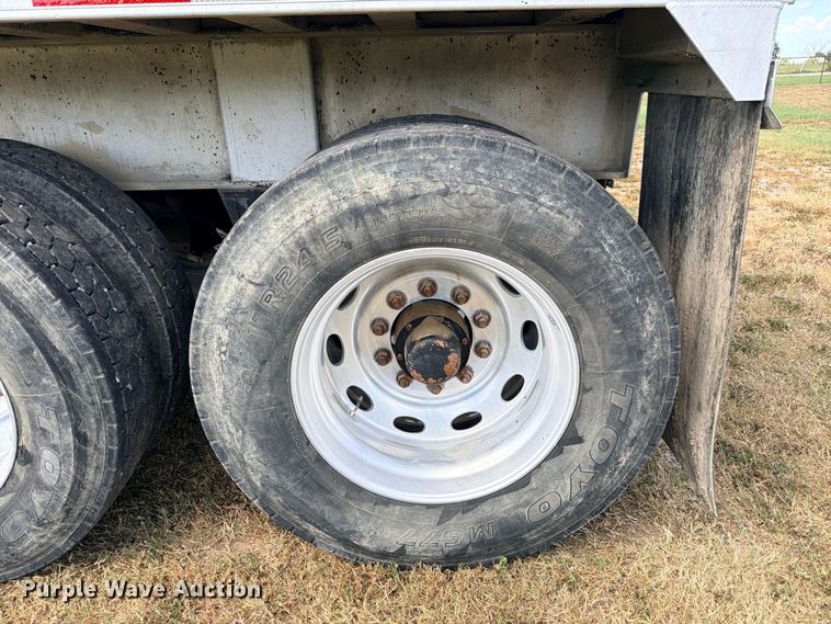 image for item ED5473 2004 Eaglerock end dump pup trailer