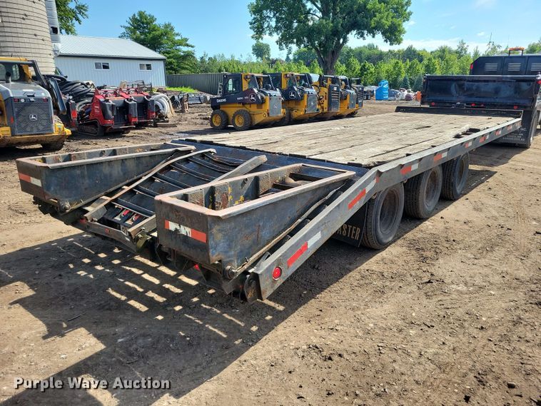 image for item EE1177 1994 Towmaster equipment trailer