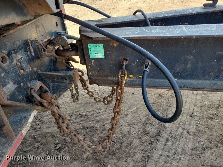 image for item EE1177 1994 Towmaster equipment trailer
