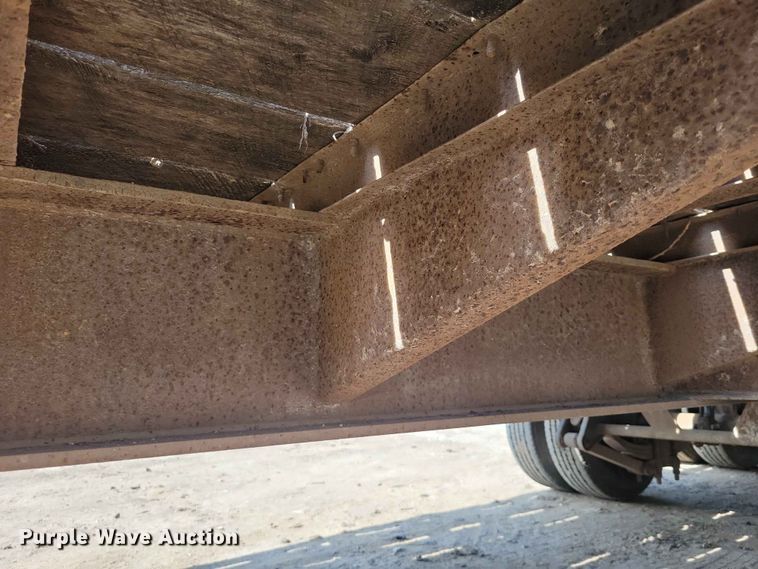 image for item EE1177 1994 Towmaster equipment trailer