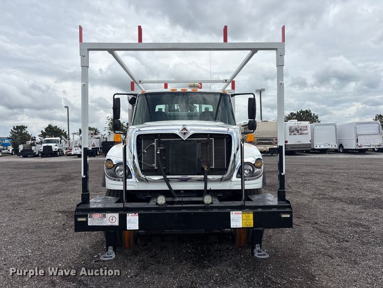 image for item EG9136 2010 International WorkStar 7600 grapple truck