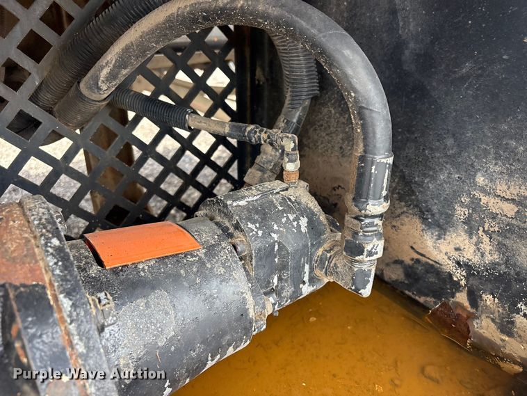 image for item EG9136 2010 International WorkStar 7600 grapple truck