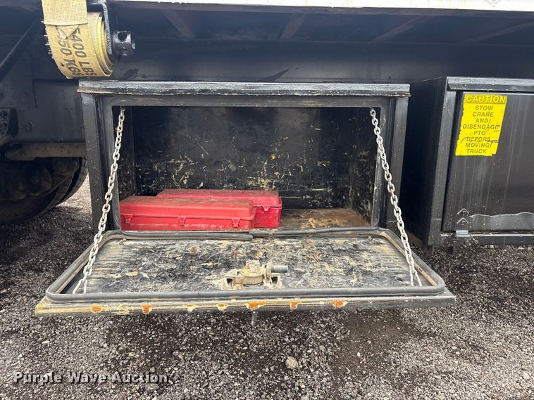 image for item EG9136 2010 International WorkStar 7600 grapple truck