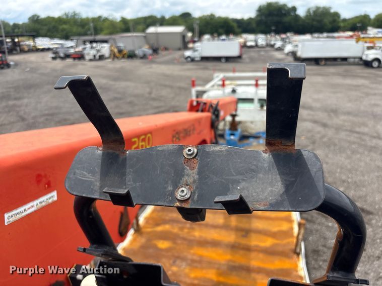 image for item EG9136 2010 International WorkStar 7600 grapple truck