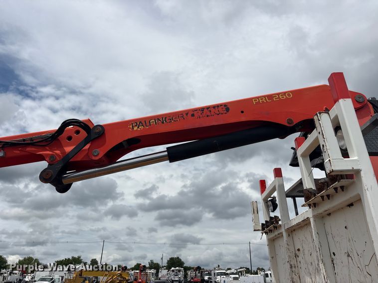 image for item EG9136 2010 International WorkStar 7600 grapple truck
