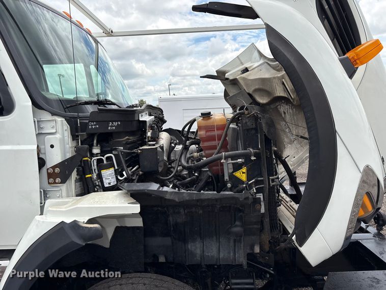 image for item EG9136 2010 International WorkStar 7600 grapple truck