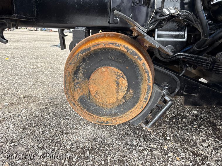 image for item EG9136 2010 International WorkStar 7600 grapple truck