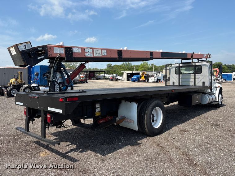 image for item EG9157 2013 International 4300 shingle conveyor truck