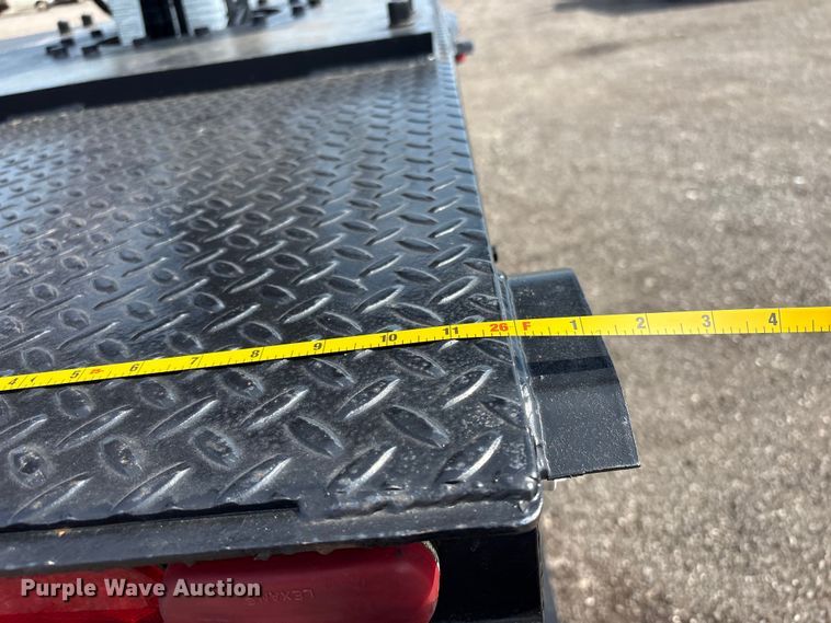 image for item EG9157 2013 International 4300 shingle conveyor truck
