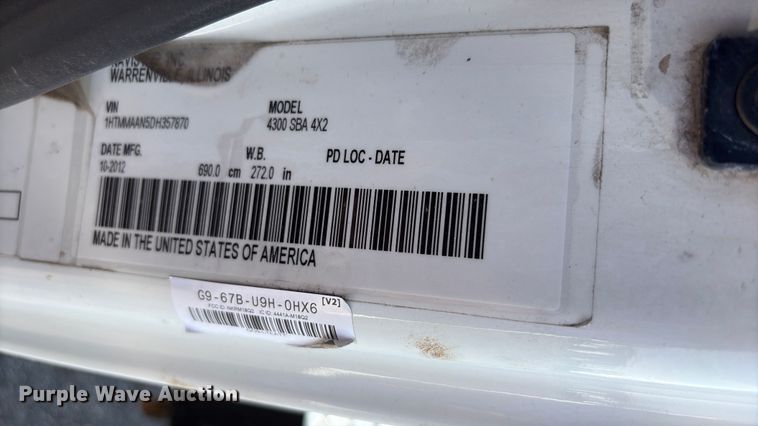 image for item EG9157 2013 International 4300 shingle conveyor truck