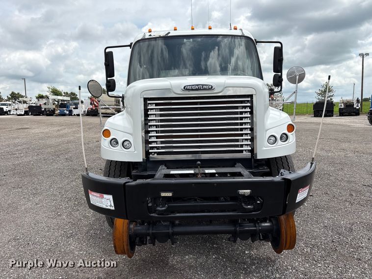 image for item EG9174 2012 Freightliner Business Class M2 Crew Cab utility / service truck