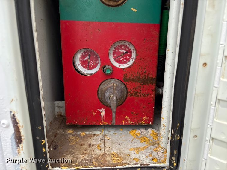 image for item EG9174 2012 Freightliner Business Class M2 Crew Cab utility / service truck