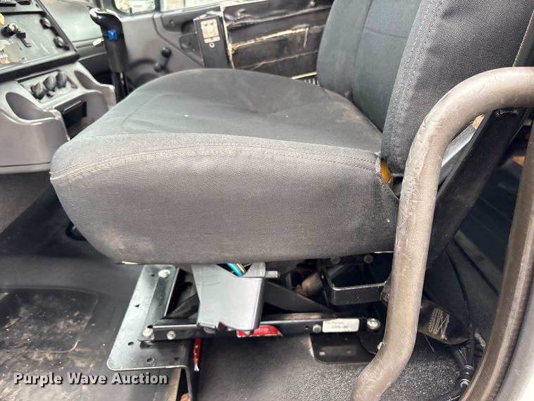 image for item EG9174 2012 Freightliner Business Class M2 Crew Cab utility / service truck