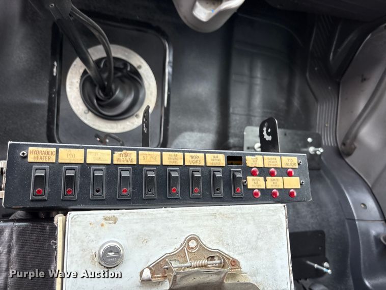 image for item EG9174 2012 Freightliner Business Class M2 Crew Cab utility / service truck