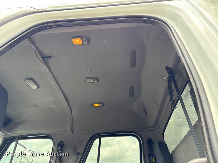 image for item EG9174 2012 Freightliner Business Class M2 Crew Cab utility / service truck