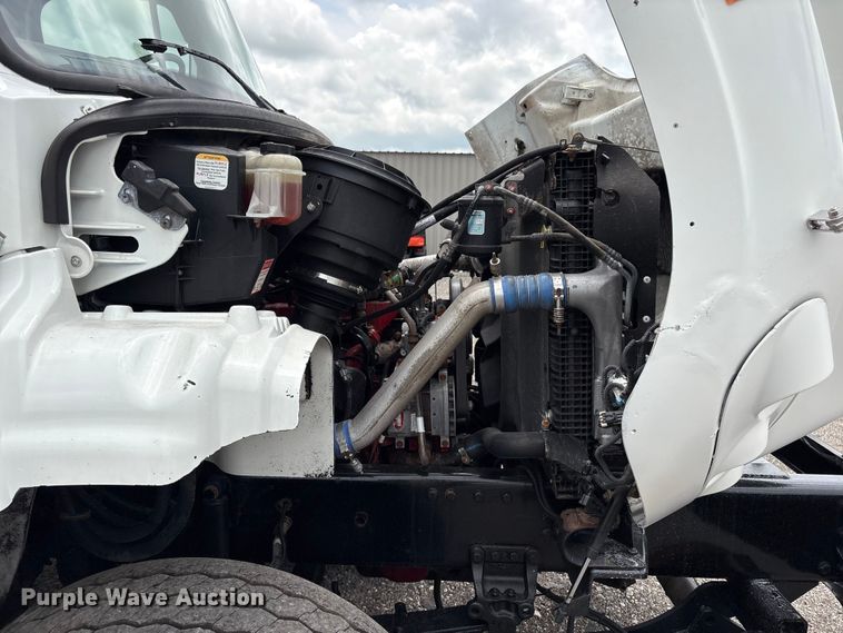 image for item EG9174 2012 Freightliner Business Class M2 Crew Cab utility / service truck