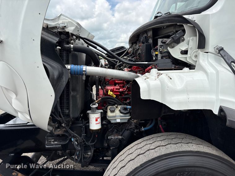 image for item EG9174 2012 Freightliner Business Class M2 Crew Cab utility / service truck