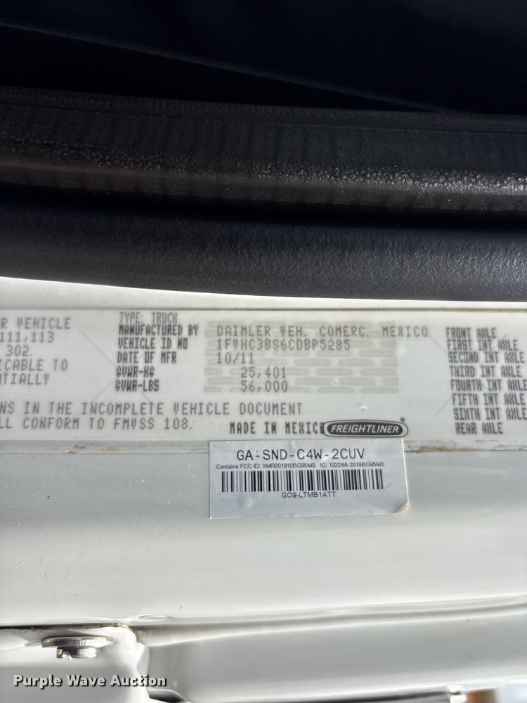 image for item EG9174 2012 Freightliner Business Class M2 Crew Cab utility / service truck
