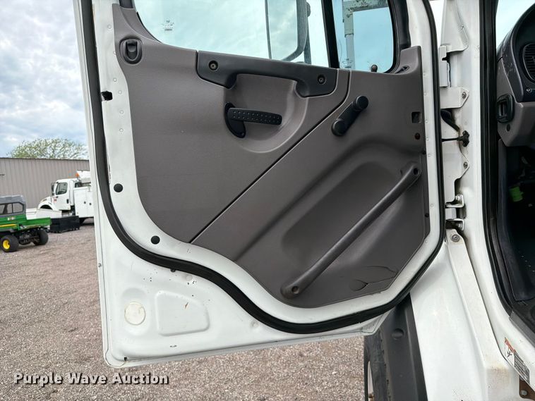 image for item EG9223 2012 Freightliner Business Class M2 Crew Cab crane truck