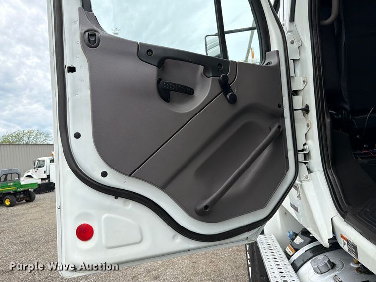 image for item EG9223 2012 Freightliner Business Class M2 Crew Cab crane truck