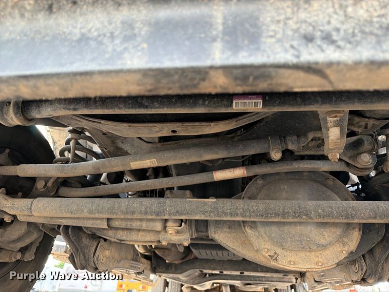 image for item EG9273 2024 RAM 3500 Heavy Duty Crew Cab utility bed pickup truck