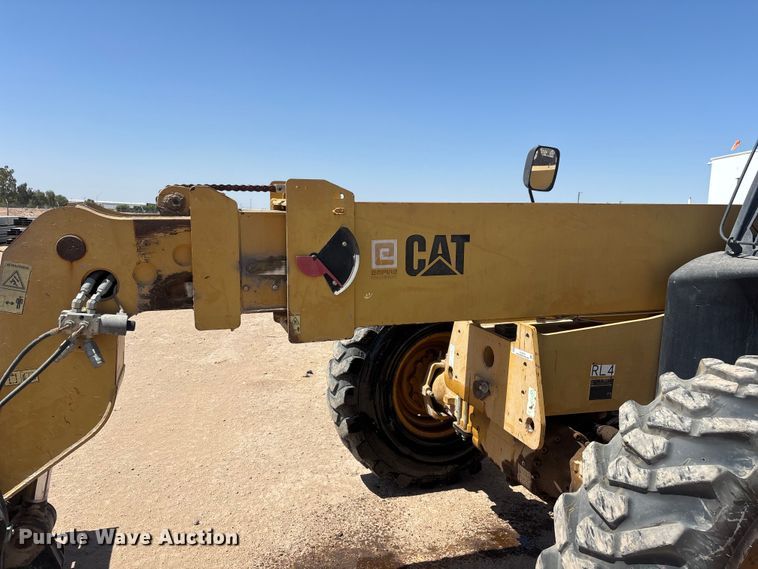 image for item EL2519 2005 Caterpillar TH460B telehandler