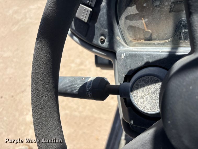 image for item EL2519 2005 Caterpillar TH460B telehandler