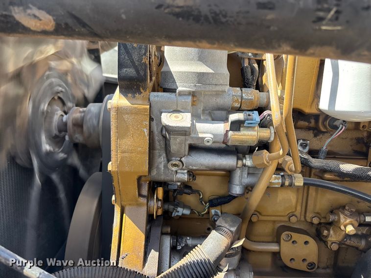 image for item EL2536 2000 Freightliner FL70 water truck
