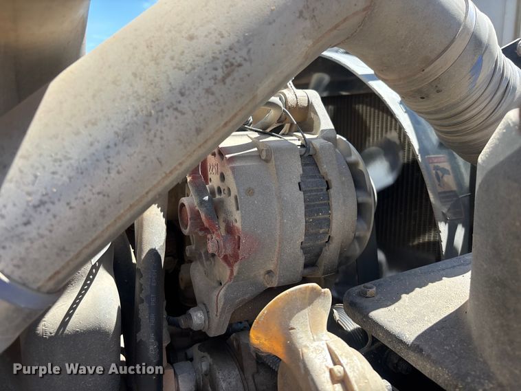 image for item EL2536 2000 Freightliner FL70 water truck