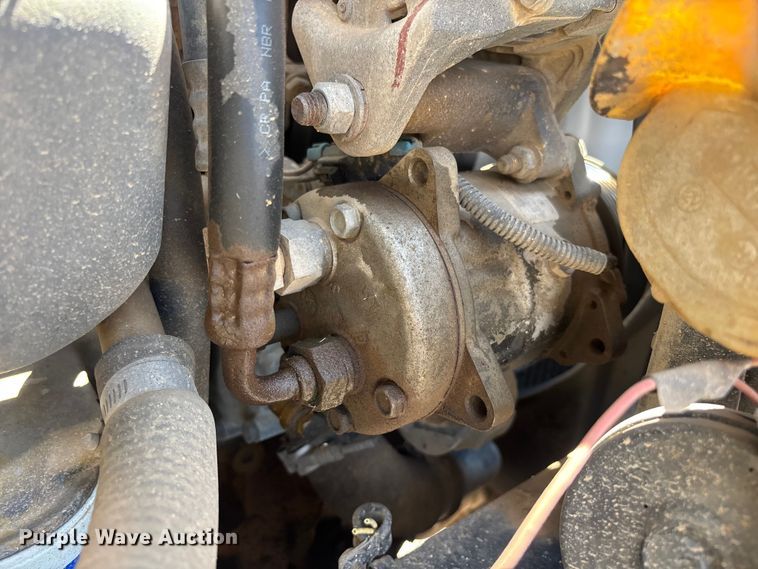 image for item EL2536 2000 Freightliner FL70 water truck