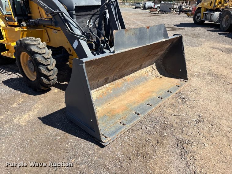 image for item EL2568 2014 Volvo BL70B backhoe