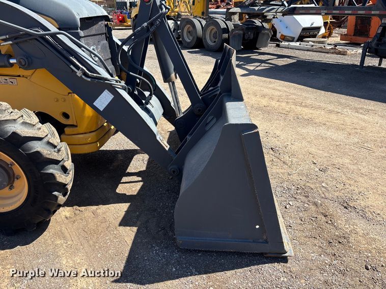 image for item EL2568 2014 Volvo BL70B backhoe