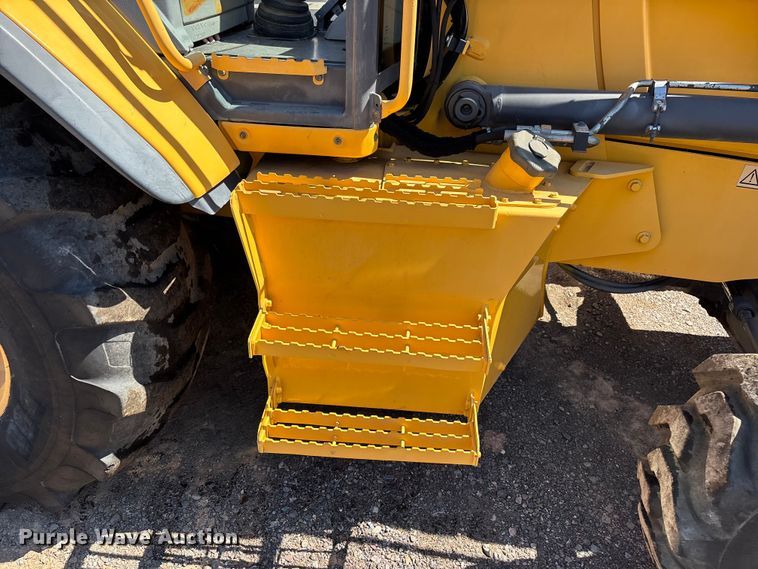 image for item EL2568 2014 Volvo BL70B backhoe